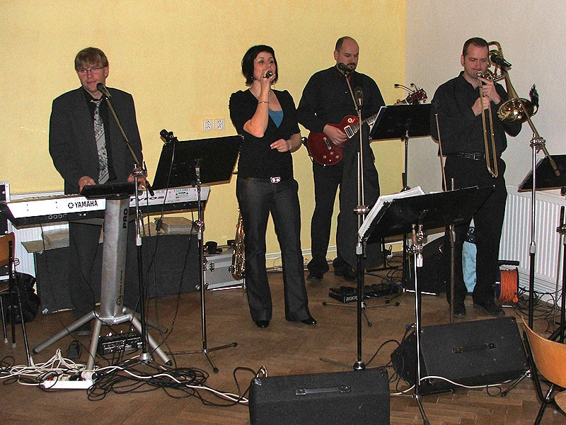 2010-obecniples
