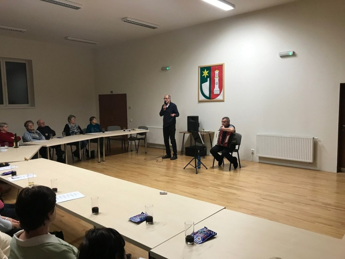 2019-01-23-haslerkovy-podvecer