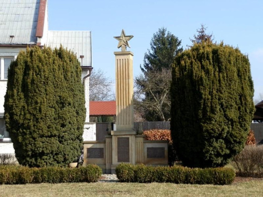 75. výročí „Pomníku obětem 2. světové války“