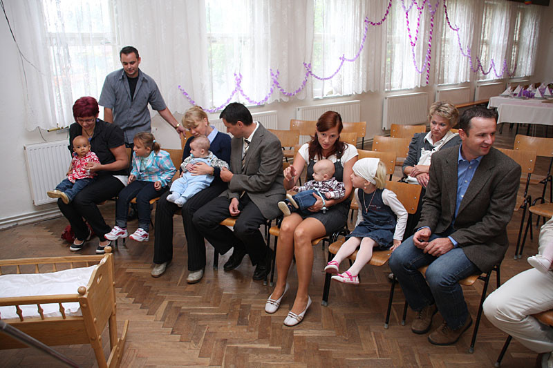2011-vitaniobcanku-zari